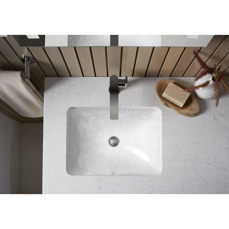 Verdera 24" W x 33" H Modern Rectangular Frameless Bathroom Wall Mirror with LED Lighting - aaqt0ezoqnwxy9zrndrb@2x.jpg