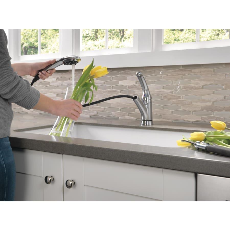 Signature Pull-Out Kitchen Faucet with Optional Base Plate - Includes Lifetime Warranty - aay309cwjhzhviryydck@2x.jpg