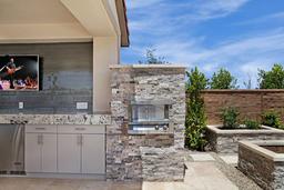 Silver Travertine - acbnjosahs32zp8jssyz@2x.jpg