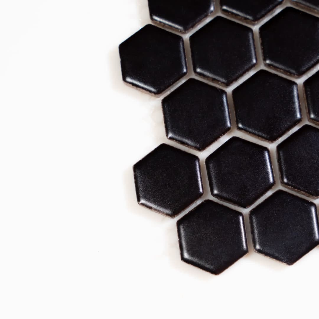 1x1 Black Hexagon - ay3ahrbr6nrkkdgqsxnr@2x.jpg