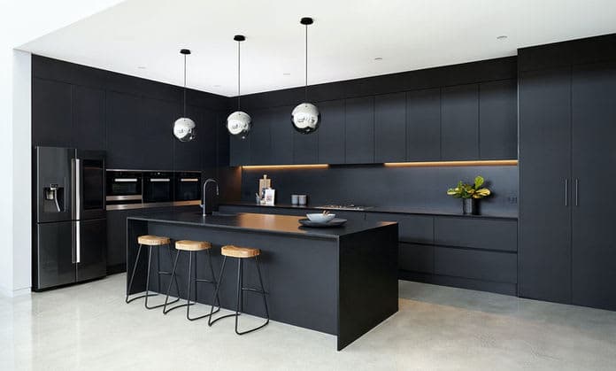 Pure Black - bhde8iwqthvw2tlga0wm@2x.jpg