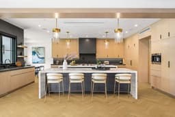 McCarran Herringbone Whitlock - bjtzbtobh35hcjmprsxm@2x.jpg