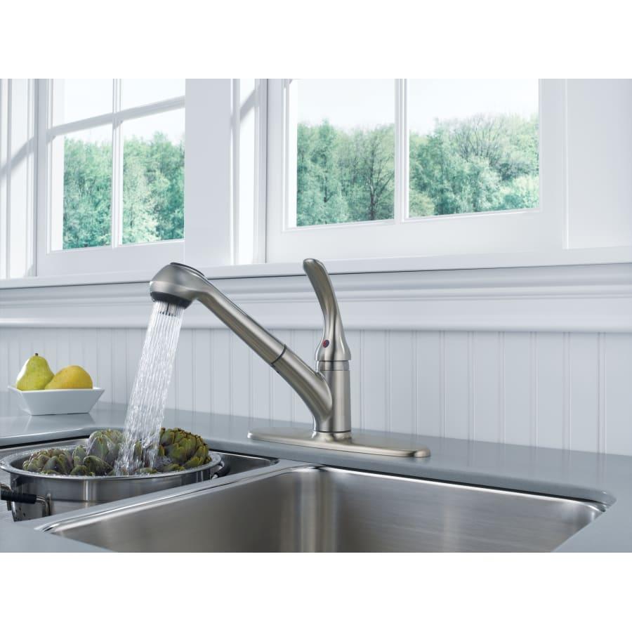 Foundations Core-B Pull-Out Kitchen Faucet with Optional Base Plate - Includes Lifetime Warranty - bnurnjftqmkhn2exi6se@2x.jpg