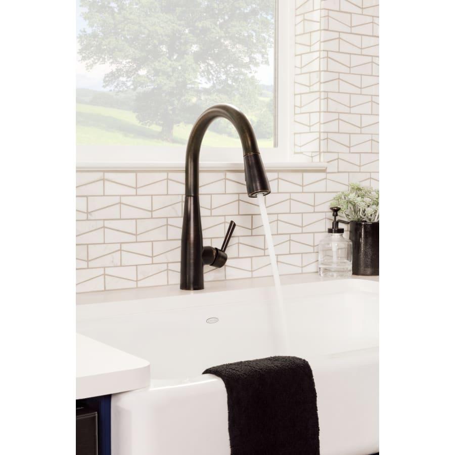 Essa Pull-Down Kitchen Faucet with Magnetic Docking Spray Head - Includes Lifetime Warranty - budcvenehmh6uyqymjbg@2x.jpg