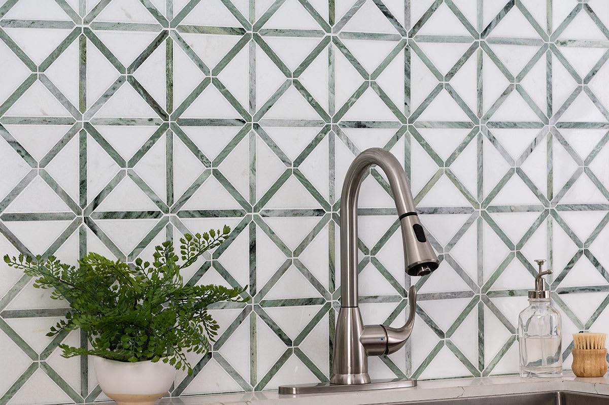 Verdant Green Geometrica Pattern Pol - bxltbknmvftomz8am1gd@2x.jpg
