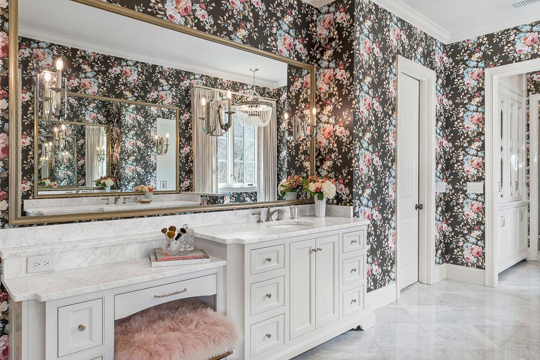 White Carrara Marble - bxxn1pe4kmy0kahr5u5b@2x.jpg