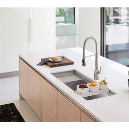 Graze 1.5 GPM Single Hole Pre-Rinse Pull Down Kitchen Faucet - c4ouqse9cs7vqwvwsh9c@2x.jpg