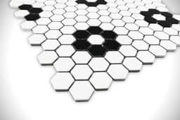 Flower White and Black - caetnvf3myjckitoxk9d@2x.jpg