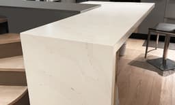 Calacatta Bianco - cboakqcwbsp5l70q0hzt@2x.jpg