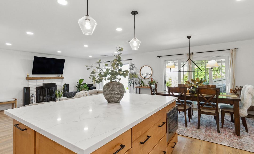 Ostara Dawn - cbrxtxx4dfr6ktutkv4n@2x.jpg