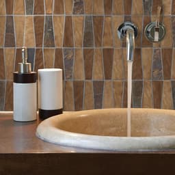 Regal Pendant Duchess Gold Trapezoid 1 1/2X4 Glossy - cgi6glvefwnvckehuzwn@2x.jpg