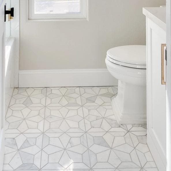 Blomma Bianco Mosaic - Honed - cowlnwykwweo4xc8vzjz@2x.jpg