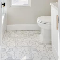 Blomma Bianco Mosaic - Honed - cowlnwykwweo4xc8vzjz@2x.jpg