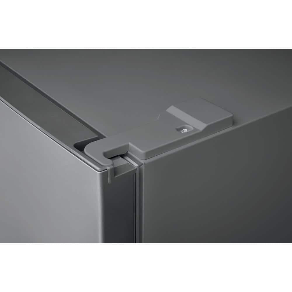 24"W 11.6Cuft Fridge Stainless Steel - cu0qf5xa4d5jv30gh1yb@2x.jpg