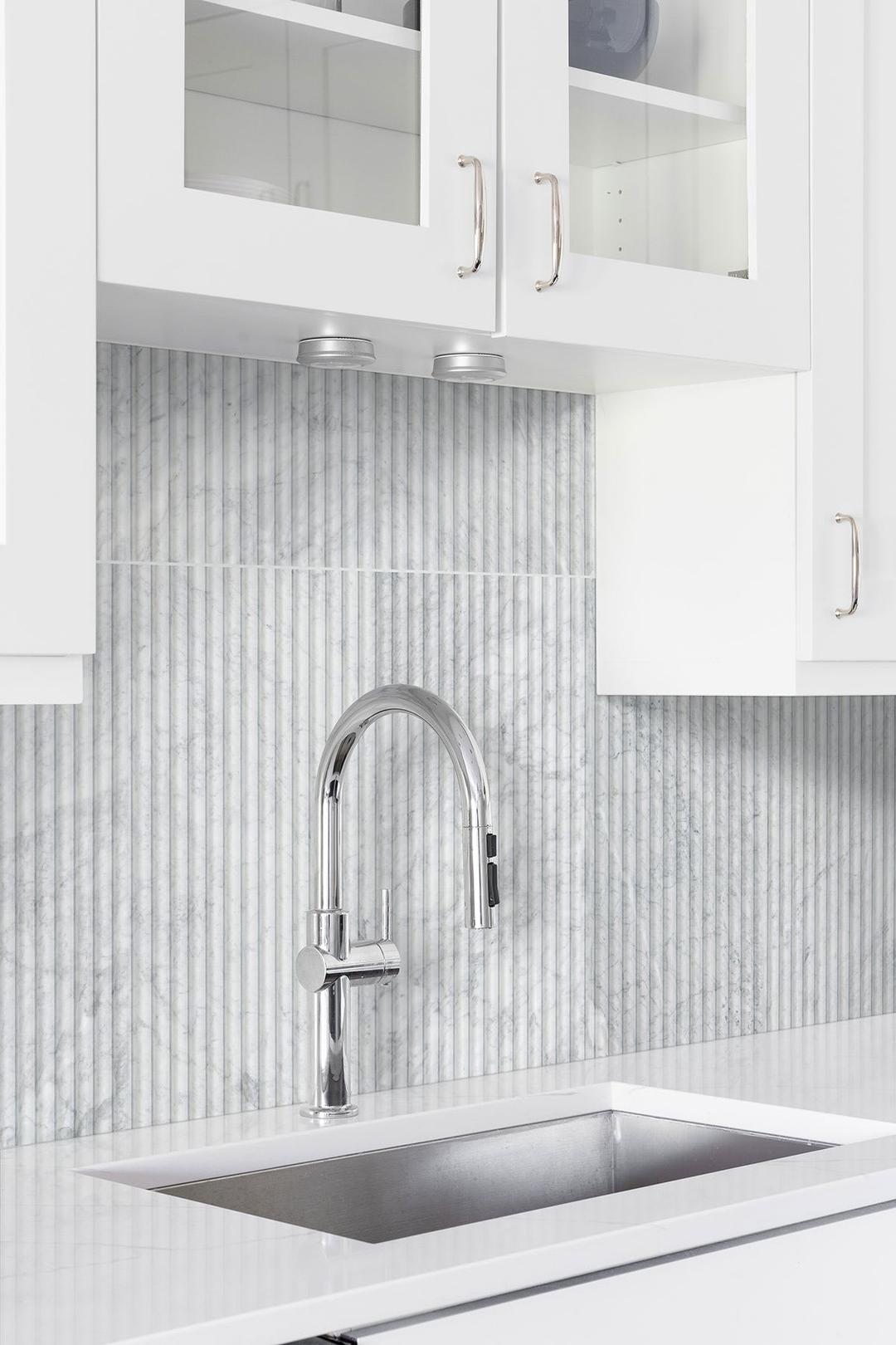 Carrara White Milano Ribbo Honed - cubtkygxpvmq3geu7rzr@2x.jpg