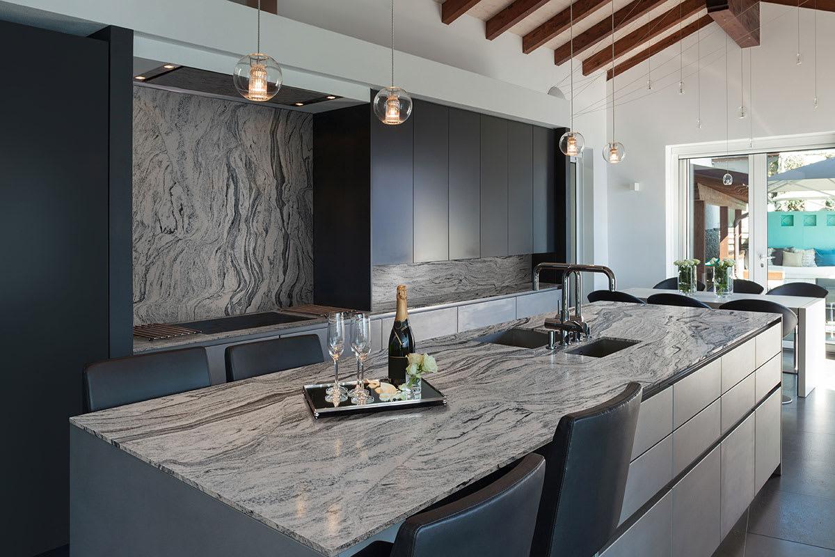 Silver Cloud Granite - cymngg6cmr7itquoqfvt@2x.jpg
