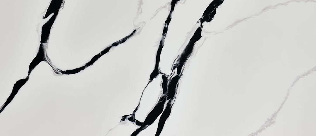 Calacatta Lumanyx - cyqh7jdxxqbh65dtvv3o@2x.jpg