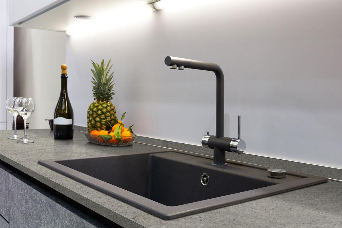 Colonial Ice Granite - d6t7dbyyicbgo8nuz2o9@2x.jpg