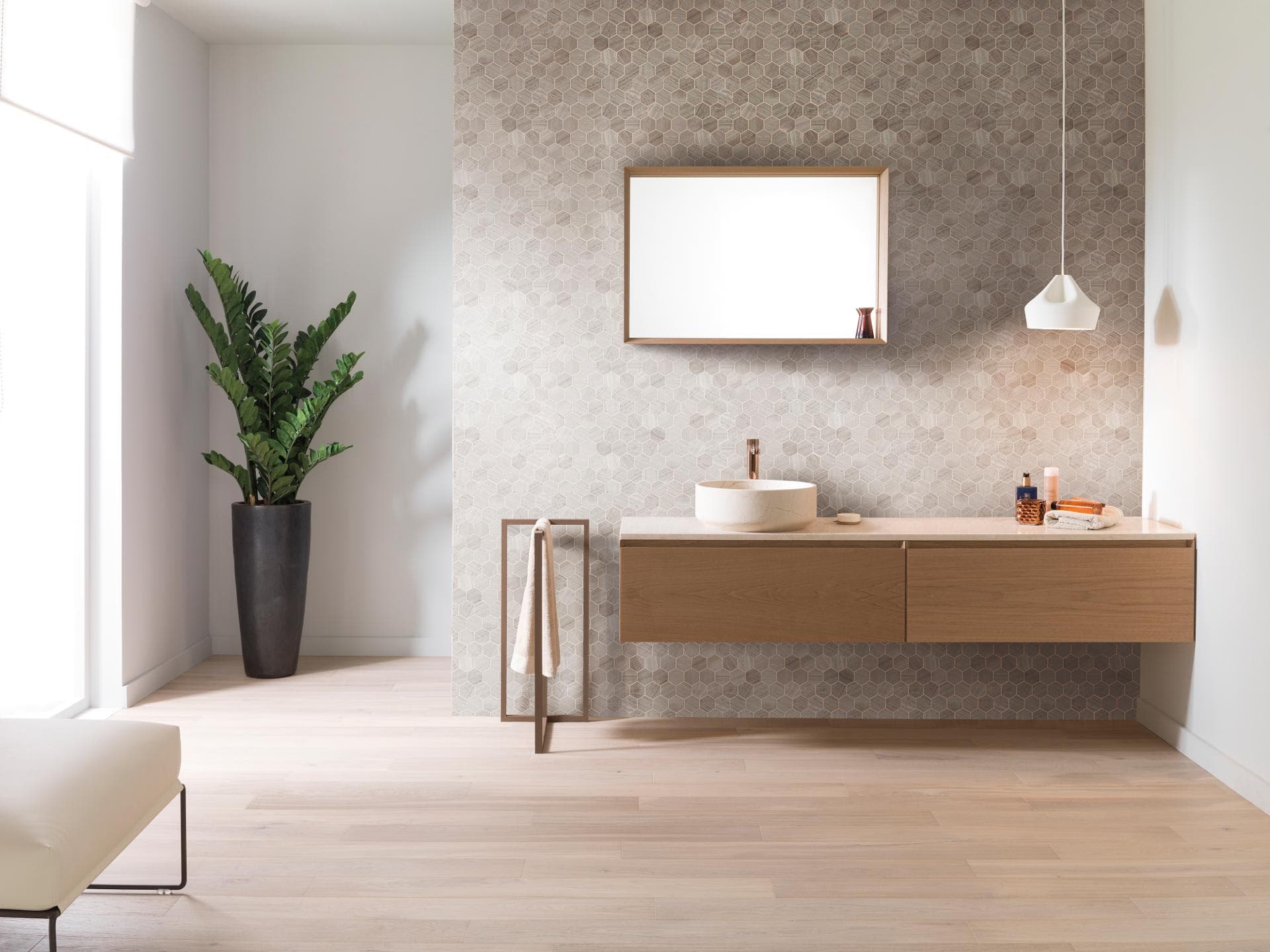 ESSENTIAL HEXAGON SILVER WOOD (Make to order) - d6vi23fonfql3quhauhe@2x.jpg