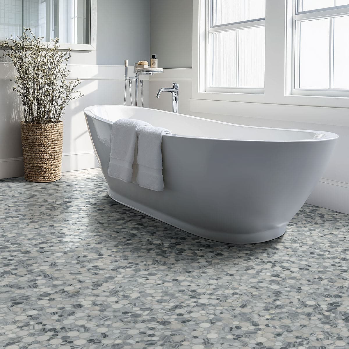 Alaska Gray Pebble Polished 10mm - dcy8mlpukegqfbxicbcf@2x.jpg