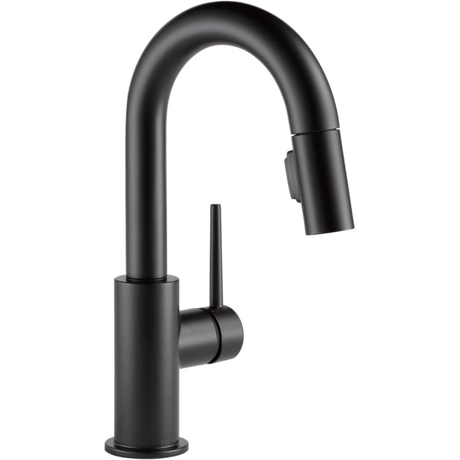 Trinsic 1.8 GPM Single Hole Pull-Down Bar/Prep Faucet with Magnetic Docking Spray Head - delta-9959-bl-dst-4@2x.jpg