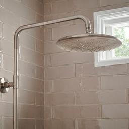 Spectra Versa 5" Shower Arm - dgtfmfnw402v0ongtbni@2x.jpg