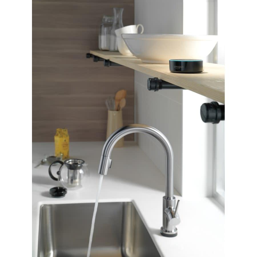 Trinsic VoiceIQ Voice Activated Pull Down Kitchen Faucet with On / Off Touch Activation and Magnetic Docking Spray Head - doixhdxqowbu3ys6iim2@2x.jpg