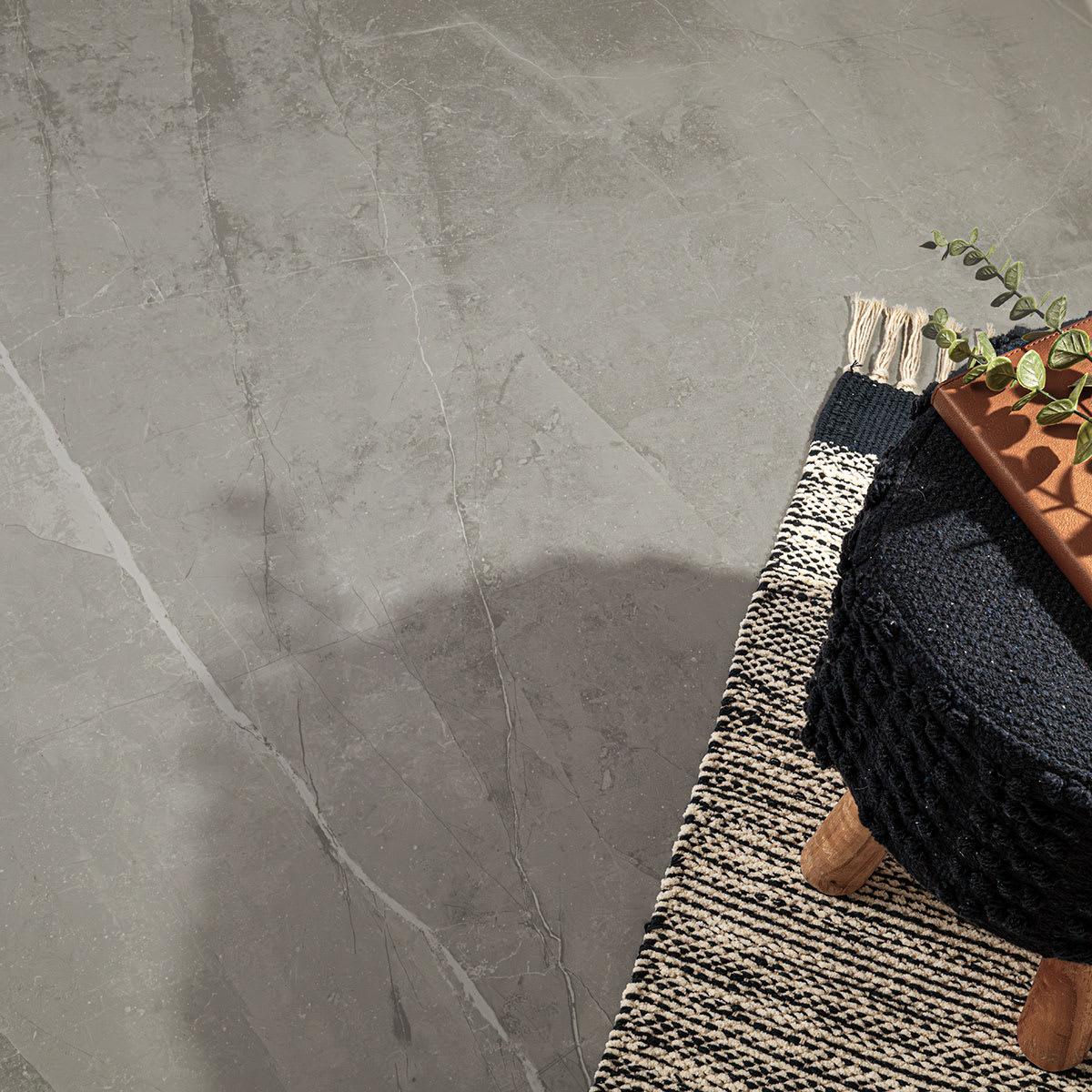 Sande Grey - dpwqmnyhpydk2plbthvl@2x.jpg