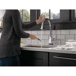 Mateo 1.8 GPM Single Hole Kitchen Faucet with Diamond Seal and Touch2O Technology - drqt8besmymfuhvyvc8f@2x.jpg