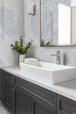 Carrara White Valentino Fluto Honed - e9jsbwaukbidshbul8si_x500.jpg