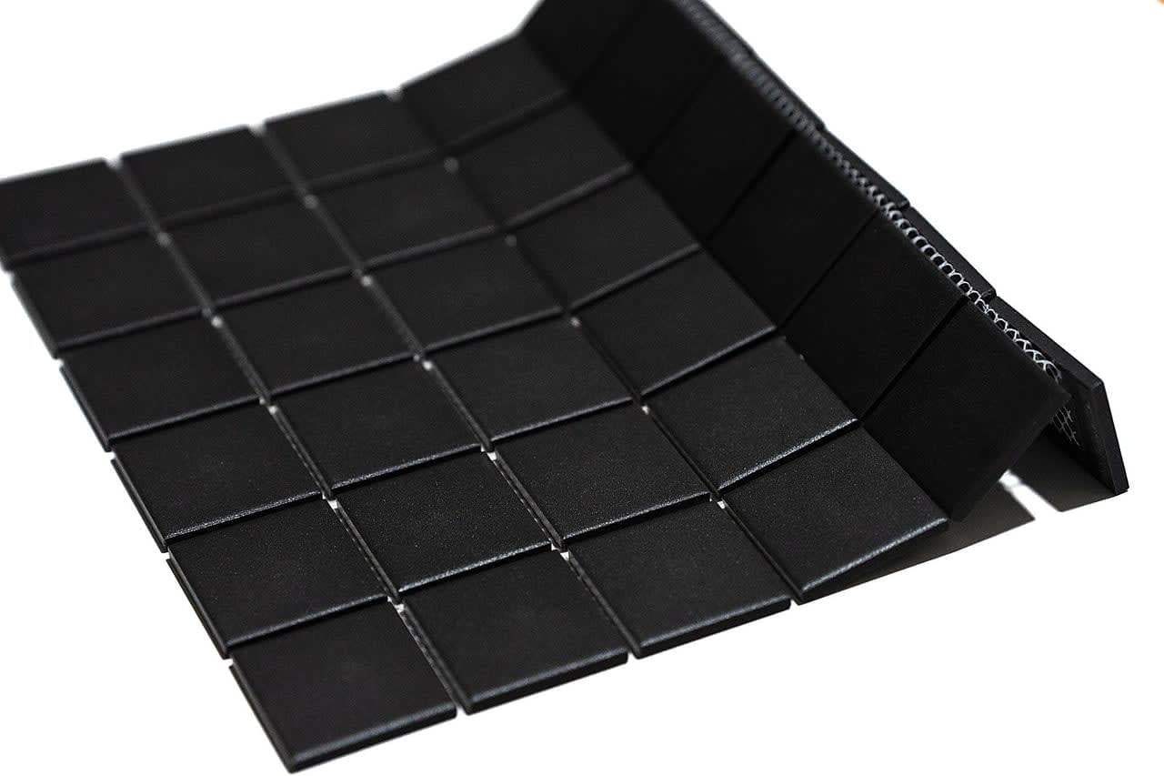 2x2 Black Square - efe7kexbyyxwtvtfanu1@2x.jpg