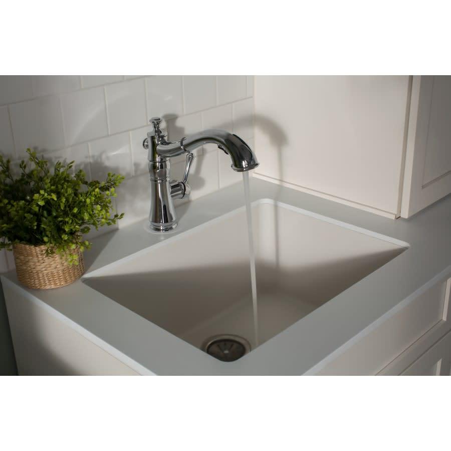 Cassidy Pull-Out Kitchen Faucet - Includes Lifetime Warranty - efxbdige552e3idosdik@2x.jpg