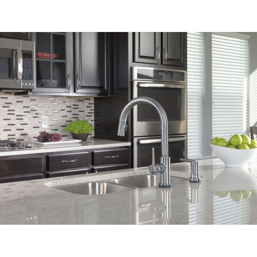 Trinsic Pull-Down Kitchen Faucet with Magnetic Docking Spray Head - Includes Lifetime Warranty - ejvunhz7m1z3w4zgam7l@2x.jpg