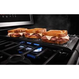 5.8 cu. ft. Gas Range with True Convection in Fingerprint Resistant Stainless Steel - ejy1u0mbkaypt56xhfxo@2x.jpg