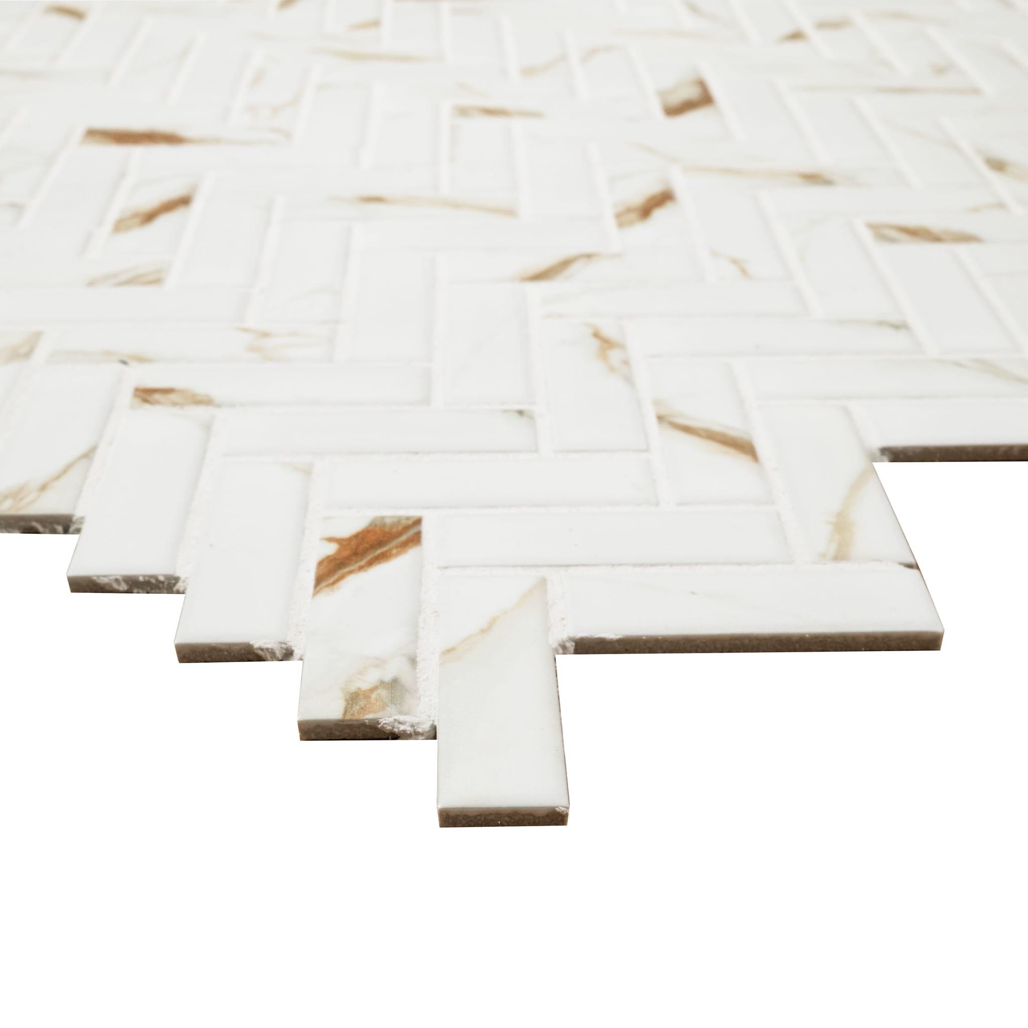 Calacatta Gold Matte Herringbone - ekfooexqidlhwafxn4qd@2x.jpg