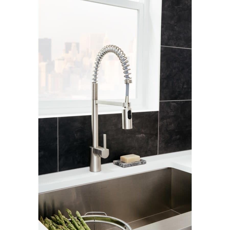 Align 1.5 GPM Single Hole Pre-Rinse Pull Down Kitchen Faucet with Power Boost - epk6yiqj6ya4wxg9gtor@2x.jpg