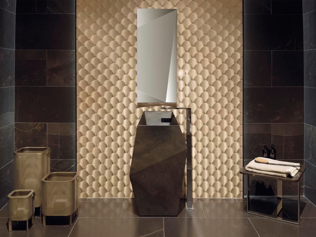 GRAVITY ALUMINIUM SHELL GOLD - epkj3xeeisb6ibot7tv6@2x.jpg