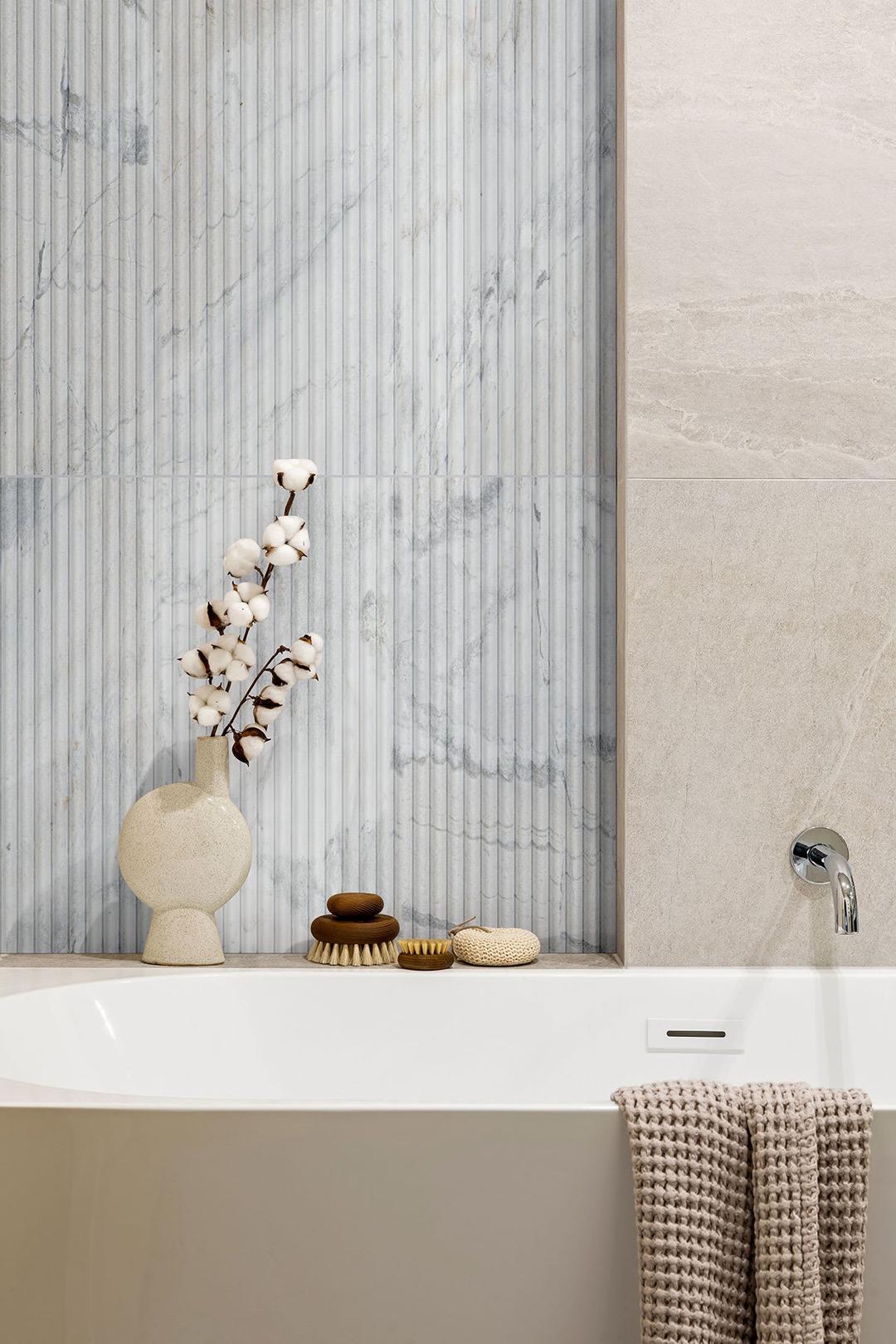 Arabescato Venato Milano Ribbo Honed - f5488tp7qoxa261vlqmq@2x.jpg