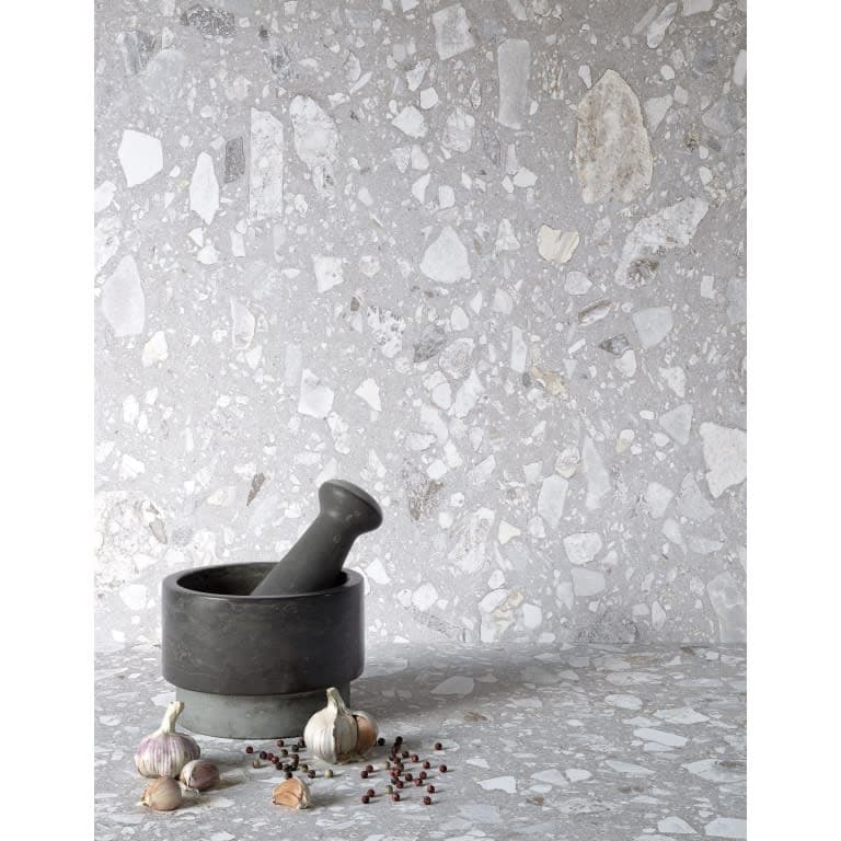 MIXT 2 PEBBL SILVER MT 24X24 - f6b4x6lfvvenjldm5y4k@2x.jpg