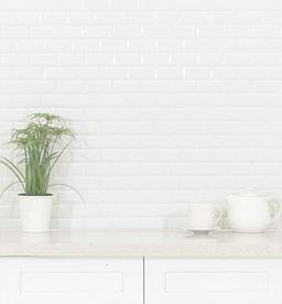 White Beveled Glossy - f8b1kfzskt0edt7d0lhc@2x.jpg