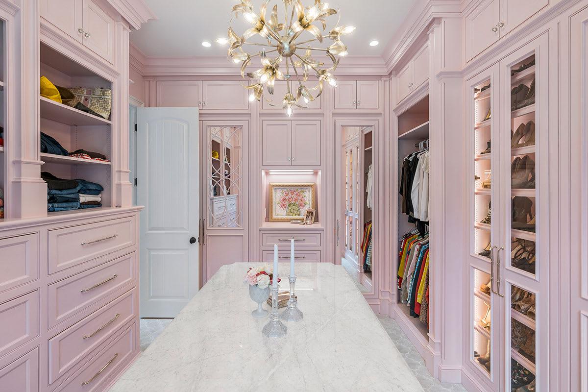 White Carrara Marble - fdemmpvcxtn4dqijqvhu@2x.jpg