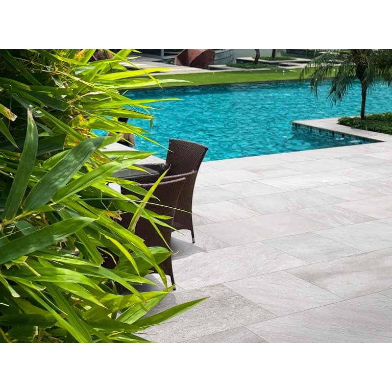 XTRAPLUS OTANI SILVER 23X47 Limited Availability - ffl2yof3oqydhjtd1enk@2x.jpg