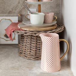 Taj Mahal - fj6zk4csz7ajzsqlszgd@2x.jpg