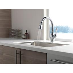 Leland Pull-Down Kitchen Faucet with Magnetic Docking Spray Head and ShieldSpray - Includes Lifetime Warranty - fmerdl0idkjocigjghlr@2x.jpg