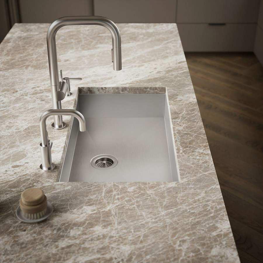 Vault Stainless Steel 32" Undermount Single Bowl Kitchen Sink - ftg4m1nyeien4p6yh61z@2x.jpg