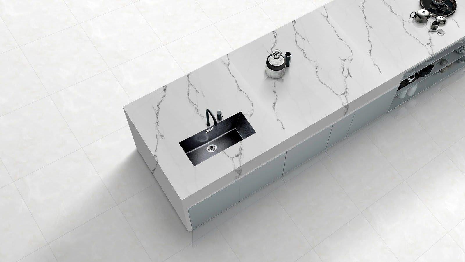 Venetian Black - fugzks61utjjrm255j9l@2x.jpg