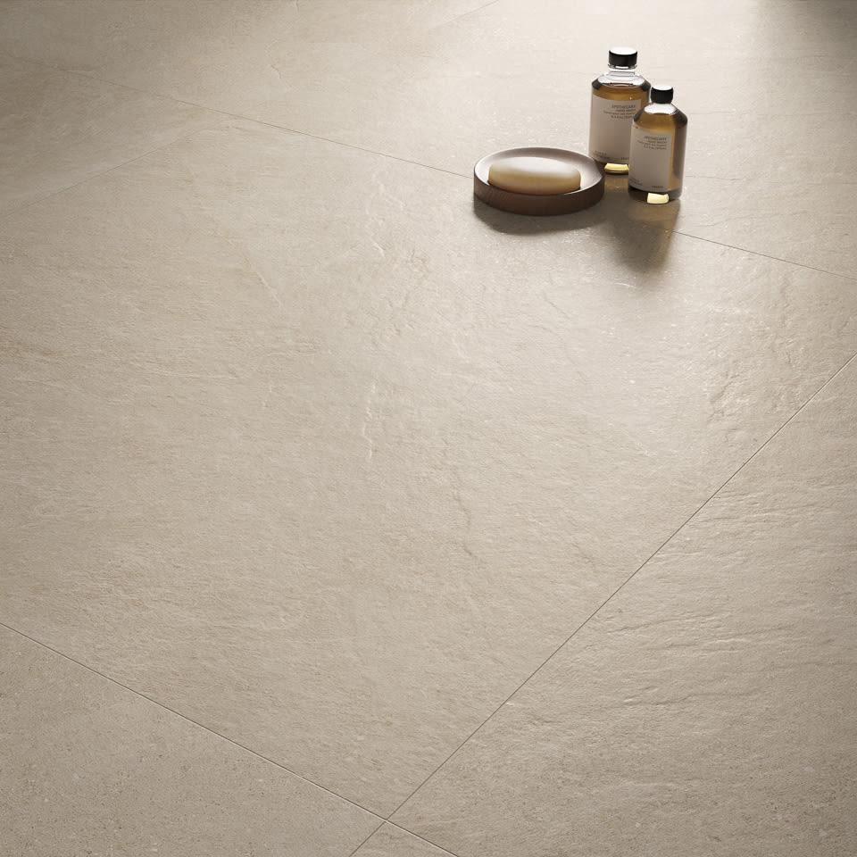Moonstone White - fup48mcgisq8yf7i3j3u@2x.jpg