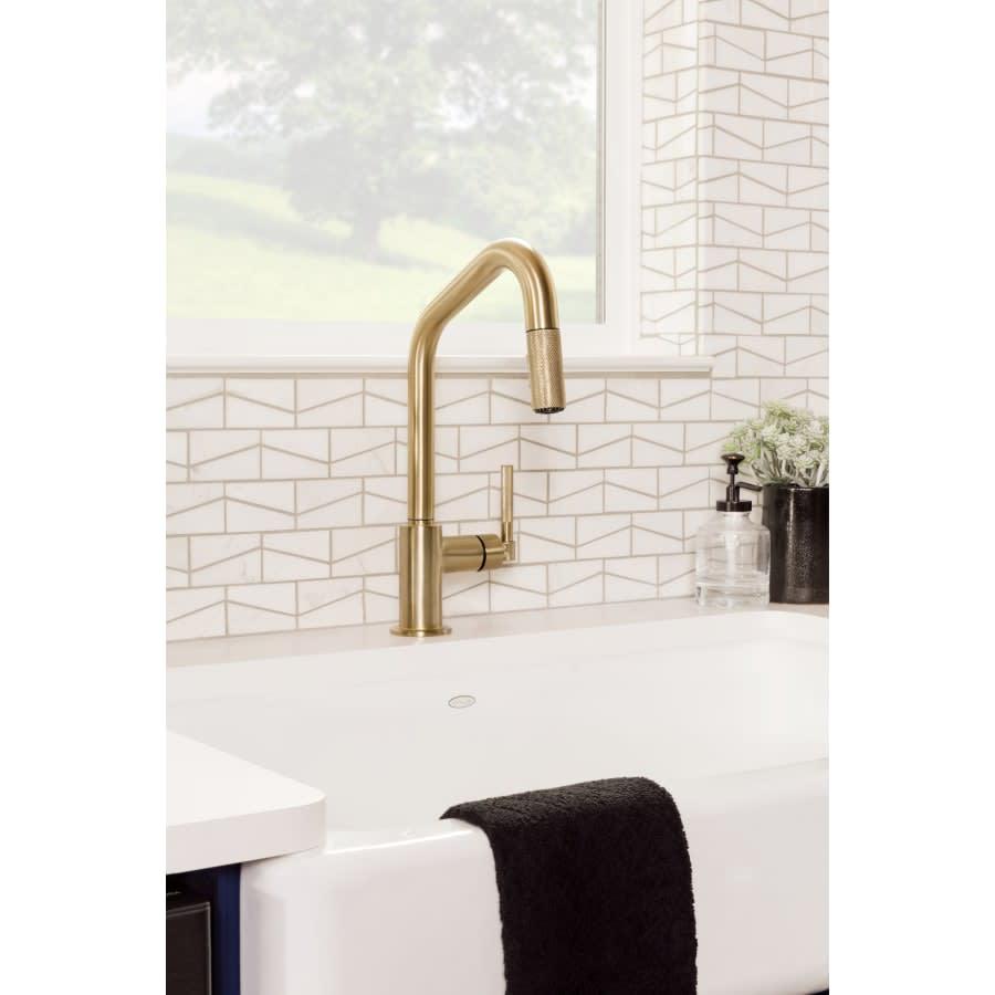 Litze Single Handle Angled Spout Pull Down Kitchen Faucet with Knurled Handle - Limited Lifetime Warranty - g1hgbmunvtnspaz3ihmt@2x.jpg