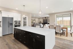 Calacatta Montasia - g2lx7syd01txhieau0vd@2x.jpg