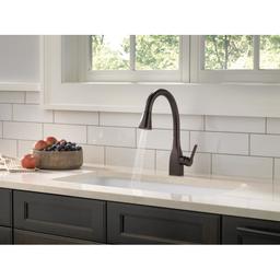 Mateo 1.8 GPM Single Hole Kitchen Faucet with Diamond Seal and Touch-Clean Technology - gmh0vlvmucn4jm2zby58@2x.jpg